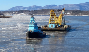 Tug-Douglas-J