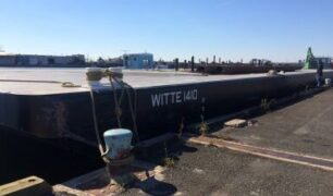 Witte-1410-Series-Barges